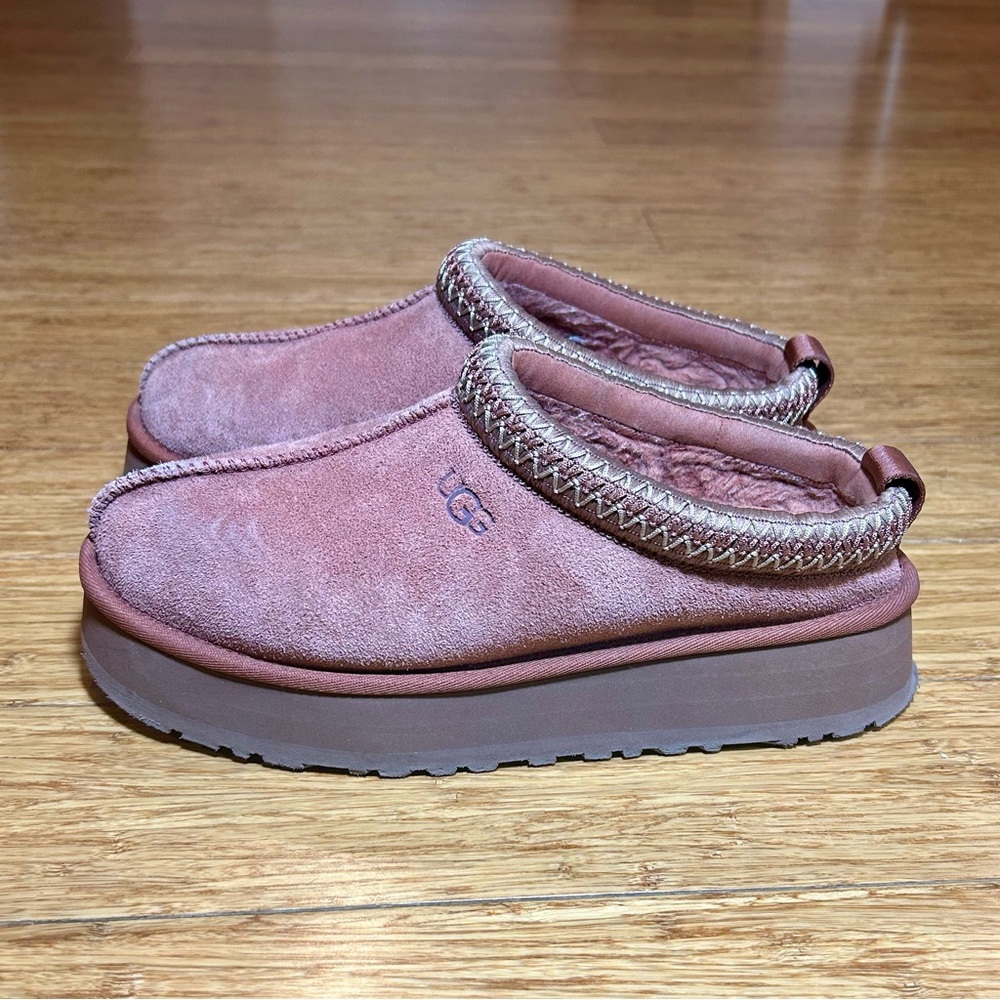 UGG WOMEN'S TAZZ SLIPPERS - RED JASPER